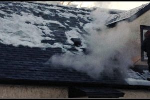 Ice Dam removal, ice dams removed, roof ice removal, roof snow removal, gutter ice